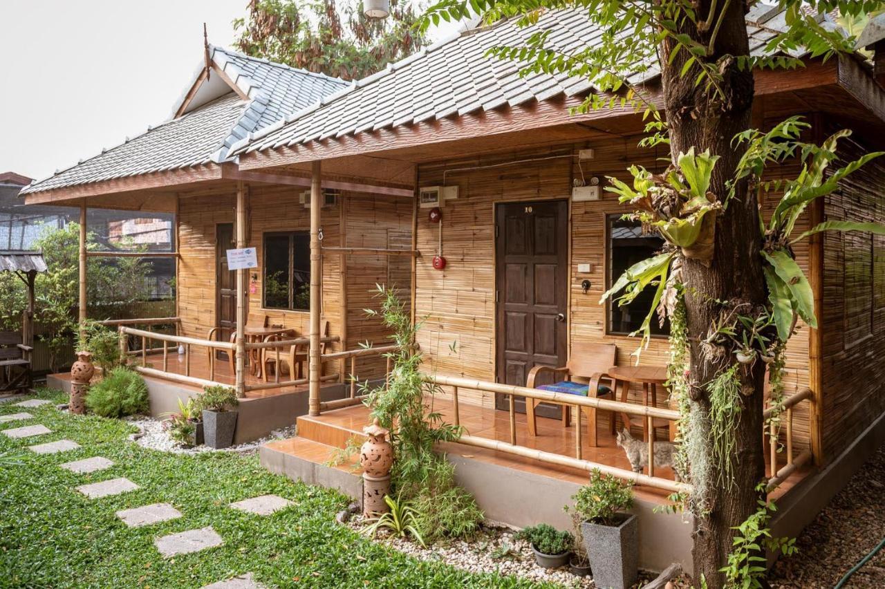 Boutique Hotel & Restaurant, Jaidee Bamboo Huts Chiang Mai Exterior photo